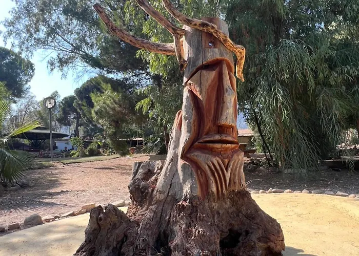 Hotel Basecamping Pula *