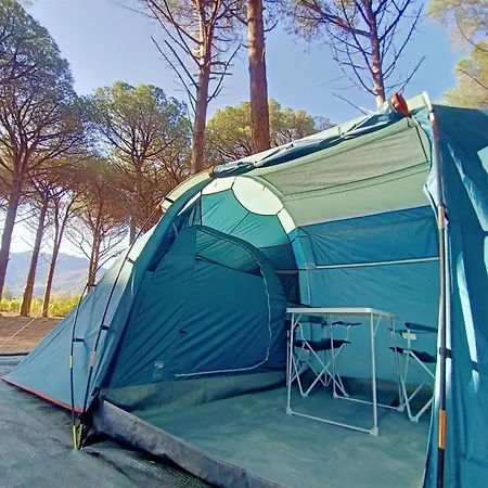 Campeggio Basecamping Pula Is Morus