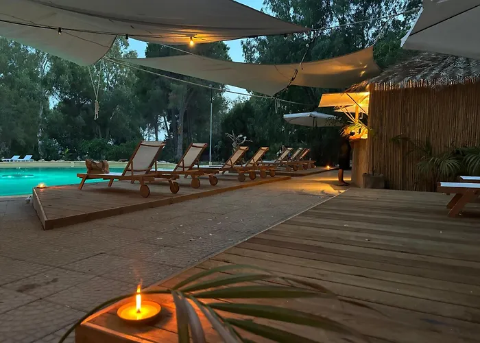 Basecamping Pula Hotel *